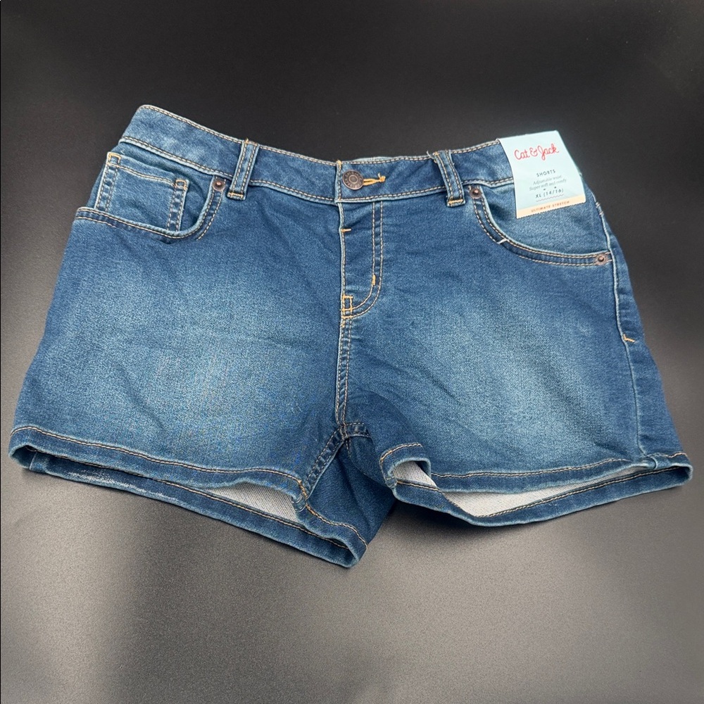Cat & Jack Girl’s Classic Blue Jean Shorts NWT